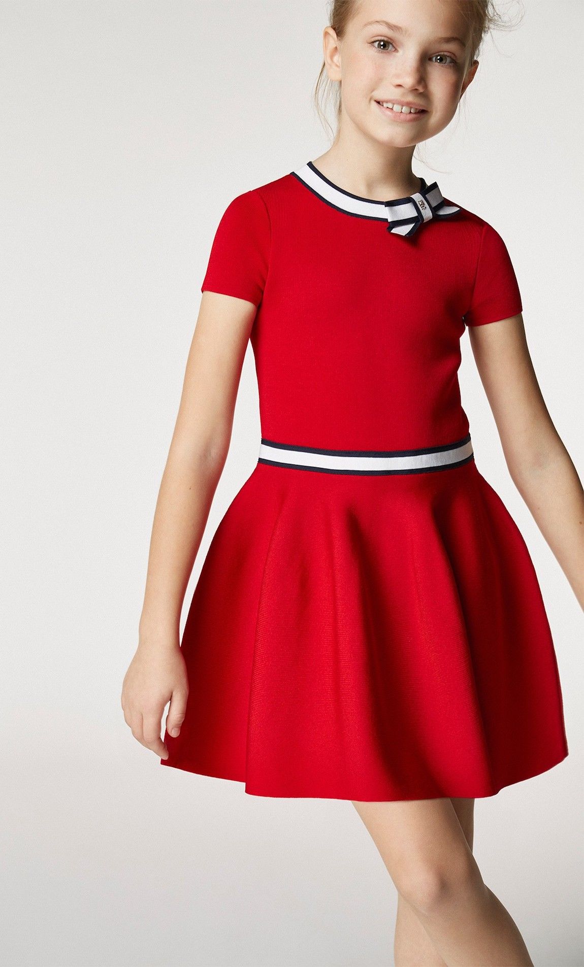Mona Lisa facil de manejar Rectángulo Carolina Herrera niños, Carolina Herrera children - Minimoda.es-Blog Moda Infantil | Vestidos rojos para niñas, Vestidos navideños para niña, Moda para niñas Mona Lisa facil de manejar Rectángulo Carolina Herrera niños, Carolina Herrera children - Minimoda.es-Blog Moda Infantil | Vestidos rojos para niñas, Vestidos navideños para niña, Moda para niñas
