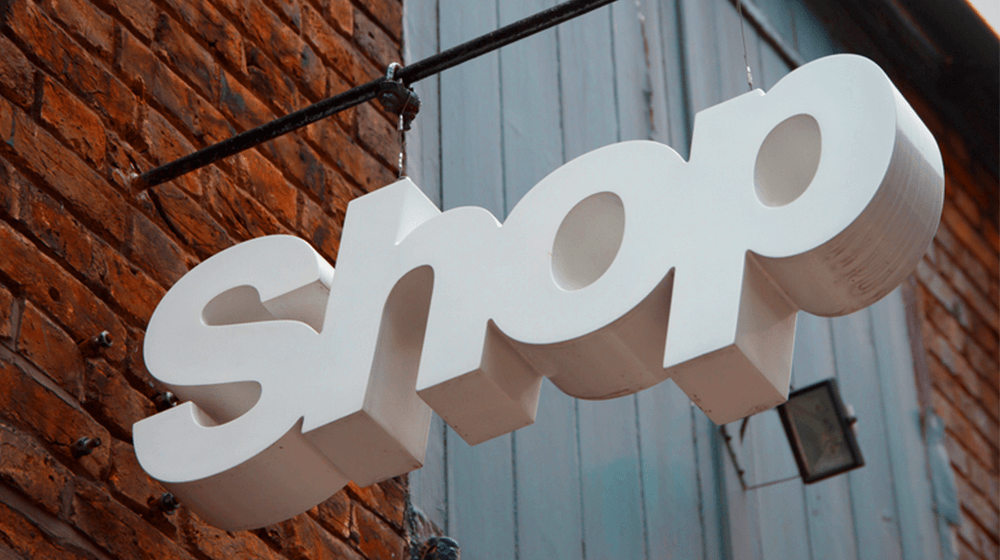 How Can Brick and Mortar Stores Compete with Online Retailers? #life, #business, #socialmedia, #worl...