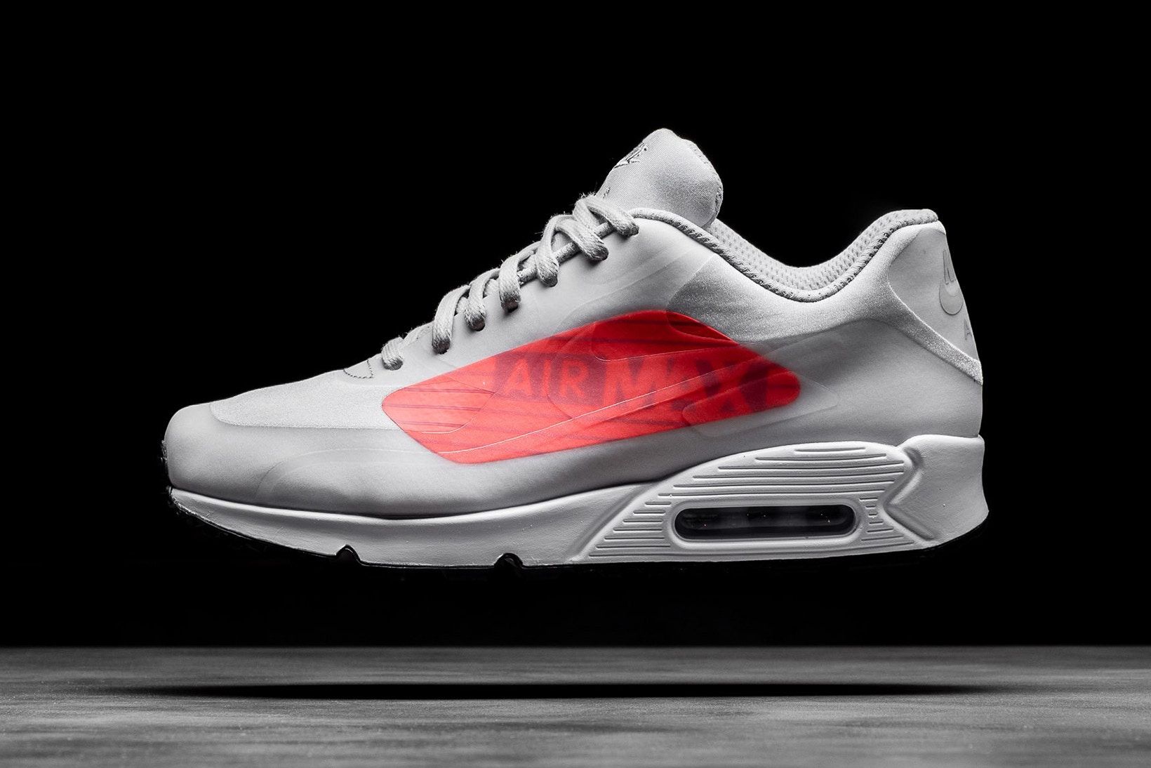 nike air max 90 big logo