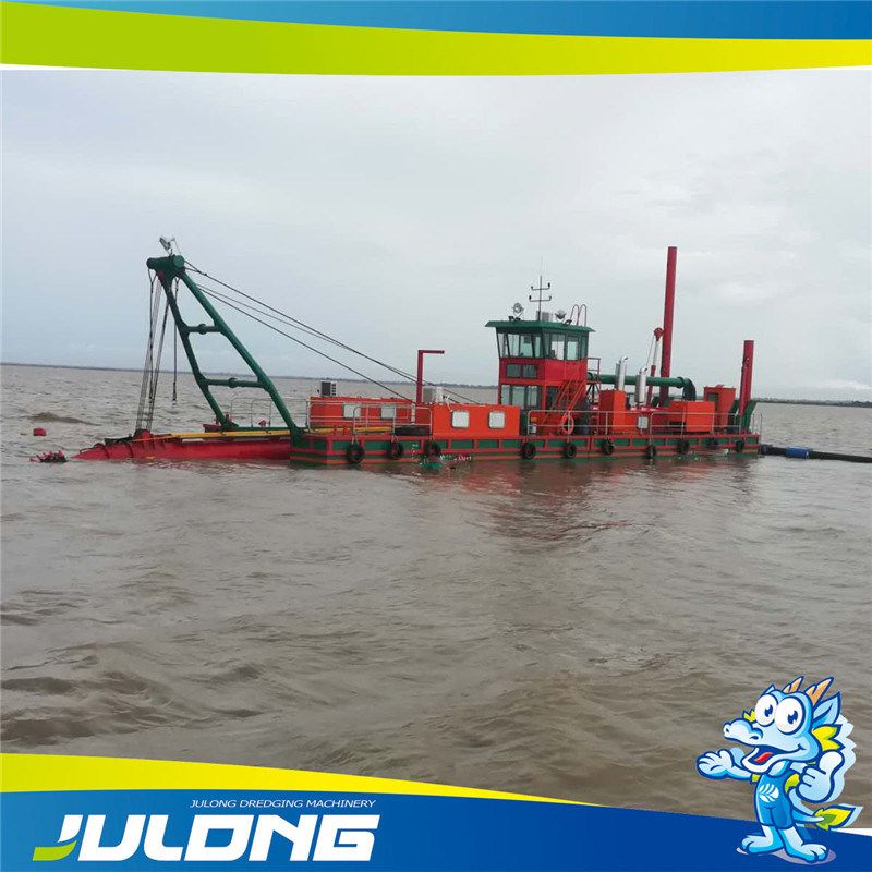 16-дюймовый Hydrauic дноуглубительных работ машины песка фрезы Dredger всасывания для продажи Тип : Резак Земснаряд. Тип питания : Дизель. Индивидуальные : Индивидуальные. Состояние : Новый. Dredging Depth : 14m. Capacity : 2000m3/Hr. Total Power : 746kw/1000HP. Control System : Simens PLC Control System. Hydraulic System : Vickers Hydraulic Pump. Discharge Distance : 1500m. Electric System : Schneider Electrics. Землечерпательные работы машины, песок, Dredger Dredger