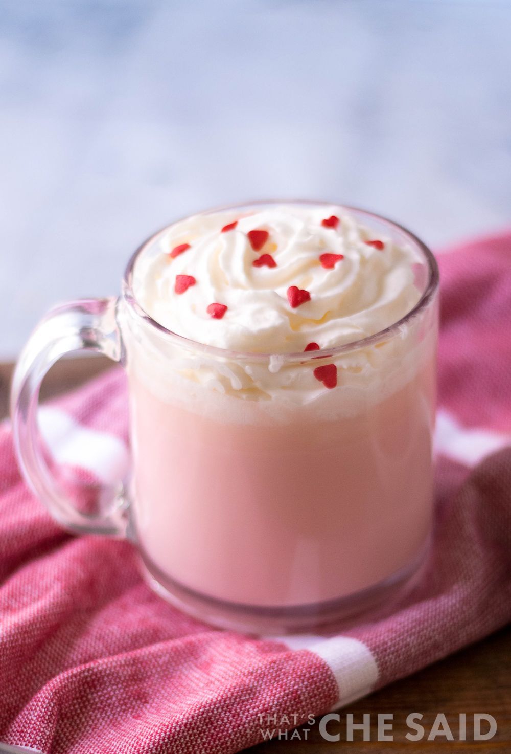 Perfect for Valentines day or for your pink lover, this pink hot chocolate is easy to mkae and rich, creamy & delicious! #pink #pinkhotchocolate