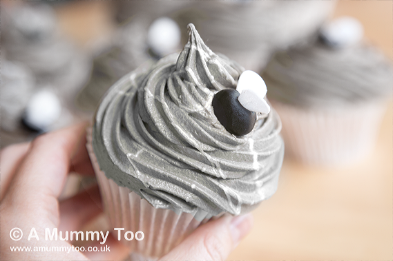 Make These Halloween Cupcakes For An Unforgettable Monster Bash Halloween Themed Food Halloween Treats For Kids Halloween Cupcakes