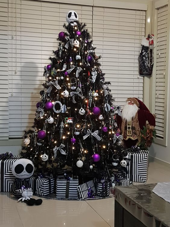 35 Black Christmas Tree Ideas Coz Everything Else Is Just Background Noise Hike N Dip Nightmare Before Christmas Ornaments Christmas Tree Themes Halloween Christmas Tree