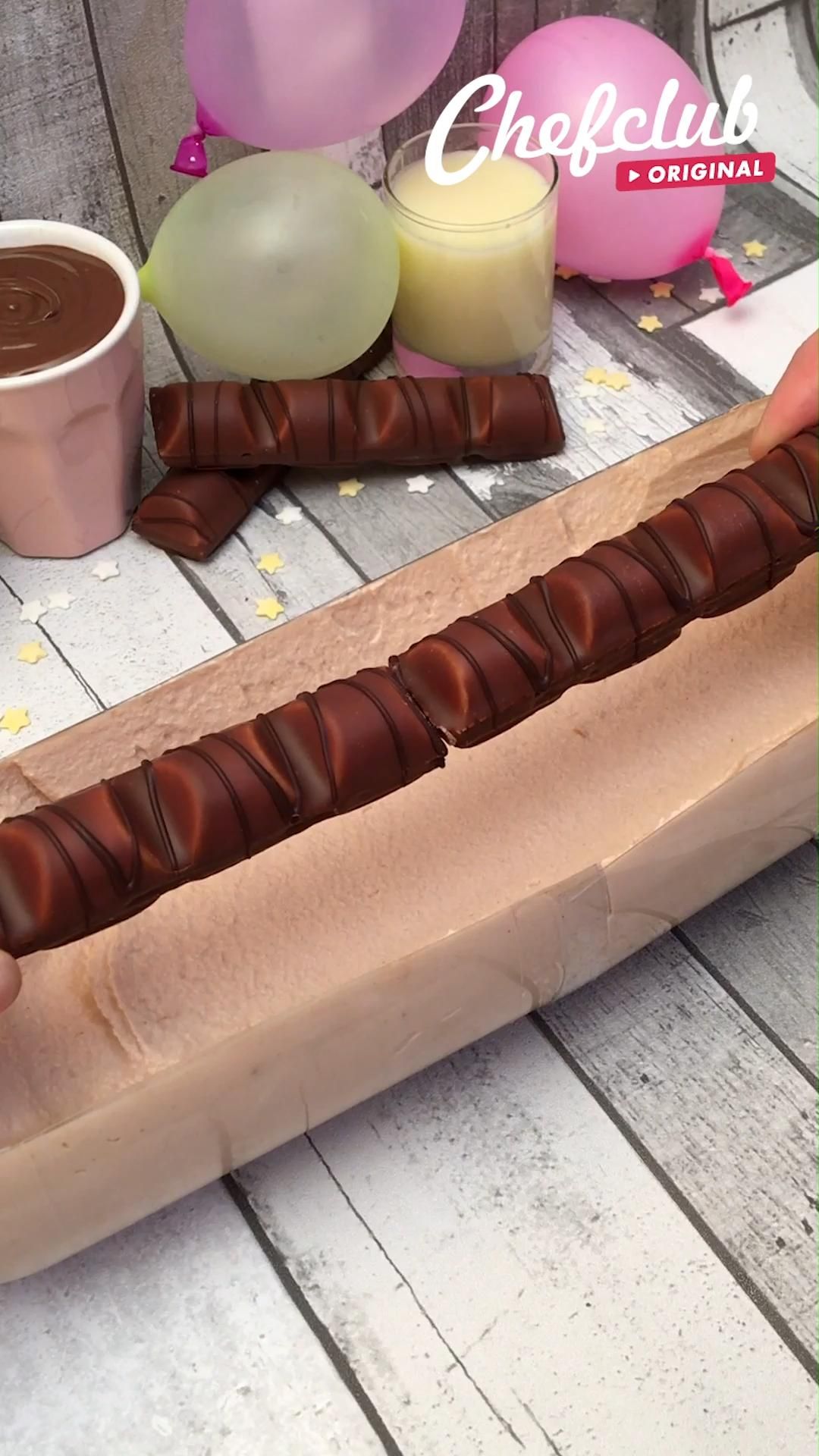 LA BÛCHE CHOCOLAT LA BÛCHE CHOCOLAT