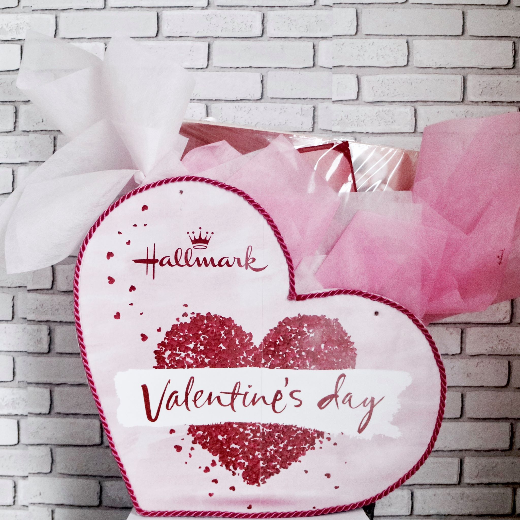 Dating hallmark cards