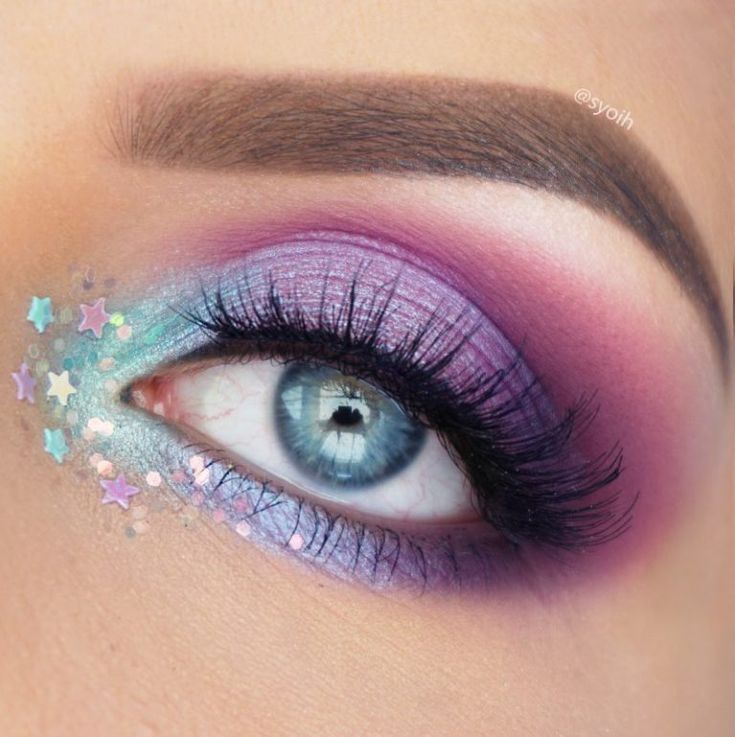 The History of Eyeshadow. (And Modern Looks that will Rock your World!) - CRYSTA...