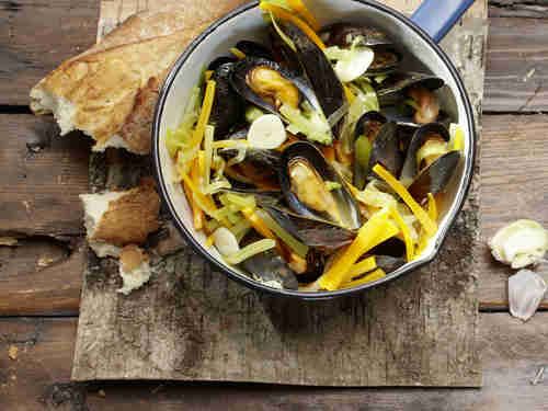 Miesmuscheln bretonisch Miesmuscheln, Muscheln rezept, Rezepte