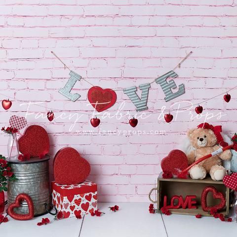 All You Need Is Love - Fancy Fabric & Props - FABRIC BACKDROPS: No more wrinkle...