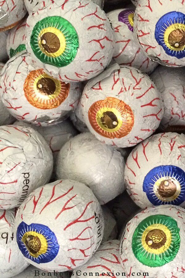 Halloween Peanut Butter Chocolate Eyeballs Yeux Chocolatés au Beurre d'arachides