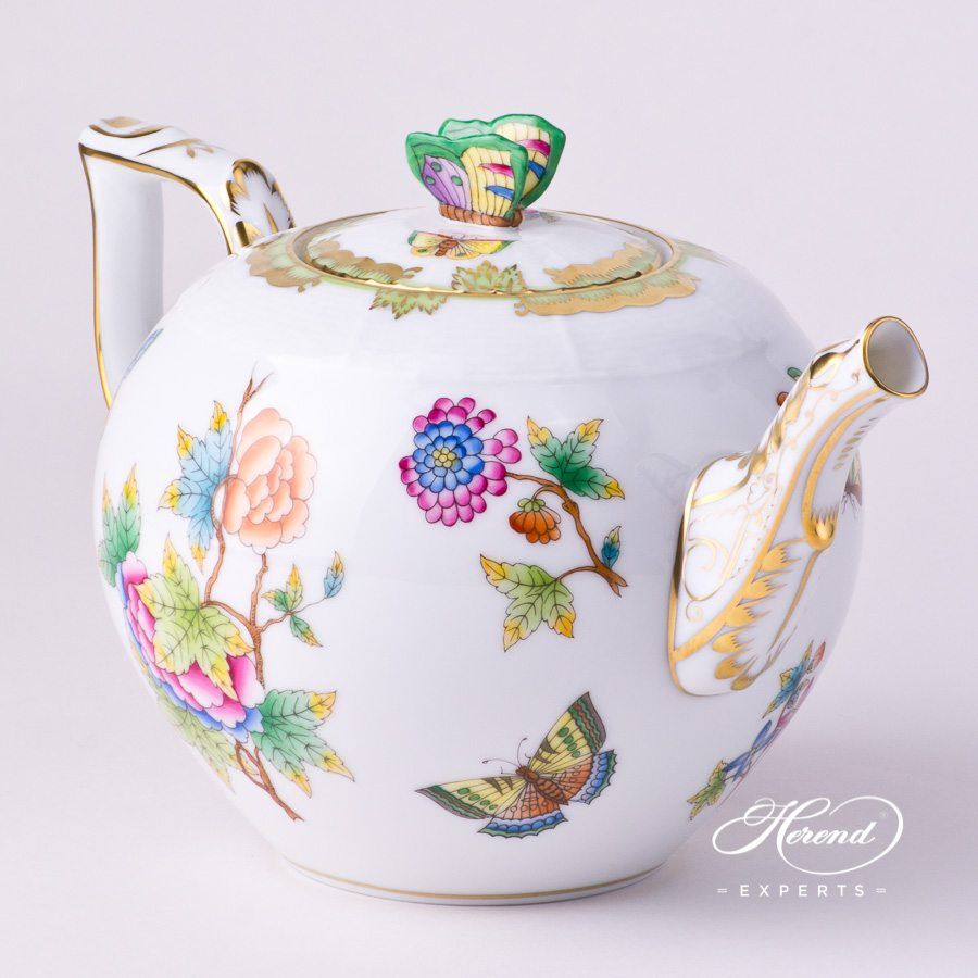 Tea Pot - Queen Victoria #teapots
