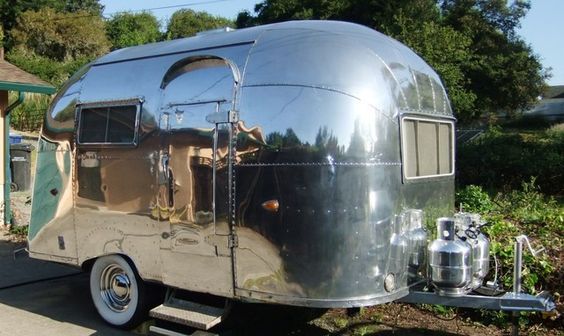 Mobile Bar Made From A 1960 Airstream Flying Cloud Trailer With