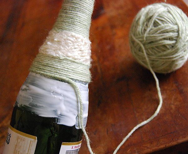 Easy Wrapped Wine Bottles Recycled Home Decor | Wrapped wine bottles, Yarn wrapped bottles ...