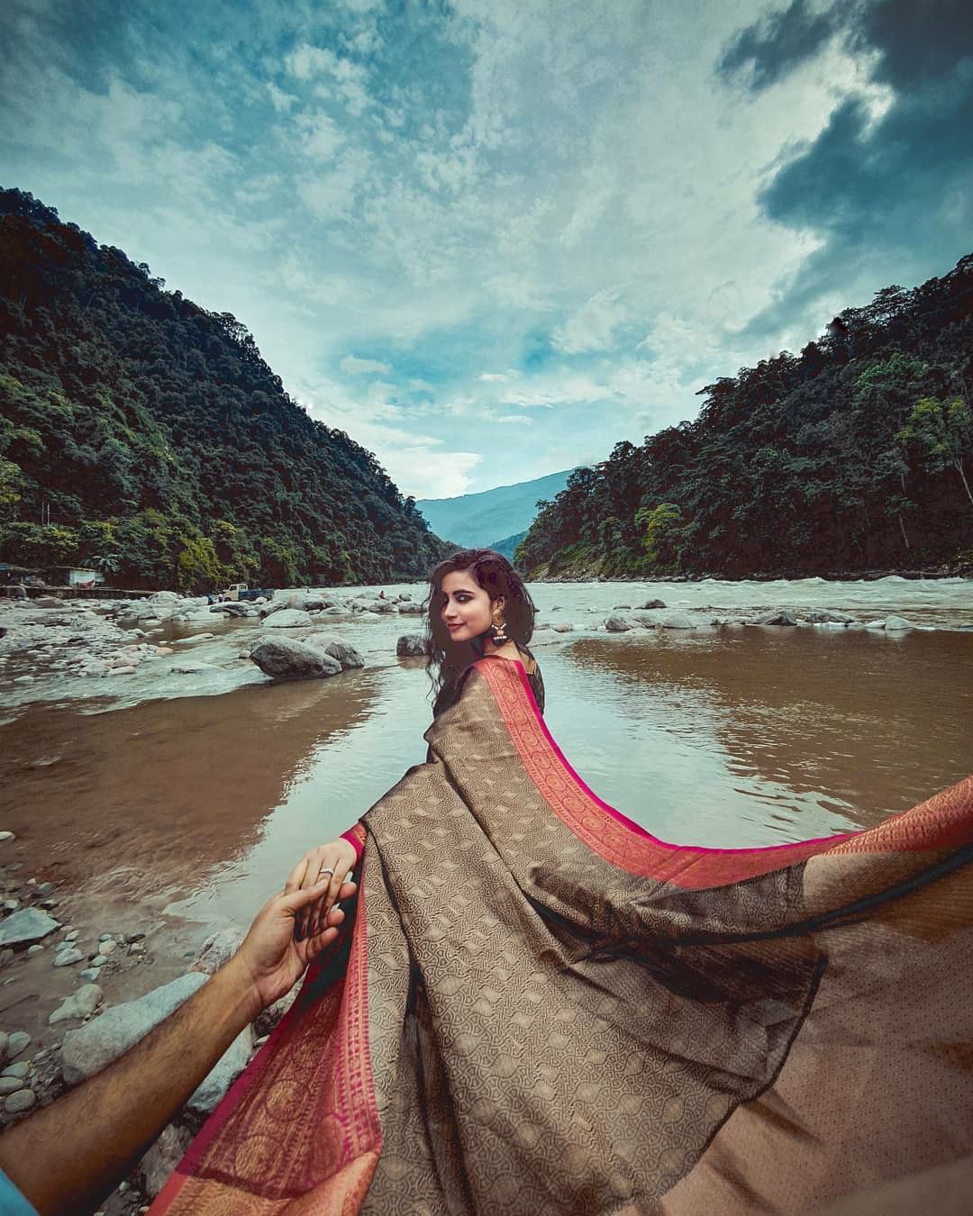 saree couple poses prewedding photo shoot 9,520 likes, 19 comments