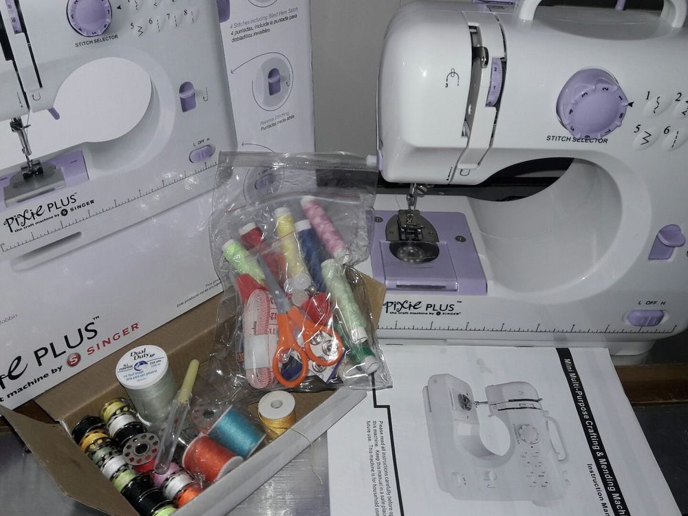 SINGER Sewing Machine PixiePlus Craft Four Stitch Table Portable Extraordinary Pixie Plus Sewing Machine SINGER Sewing Machine PixiePlus Craft Four Stitch Table Portable Extraordinary Pixie Plus Sewing Machine