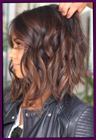 Coupe De Cheveux Mi Long Dégradé 2019 Coupe Cheveux Mi Long Coupe De Cheveux Cheveux Mi Long