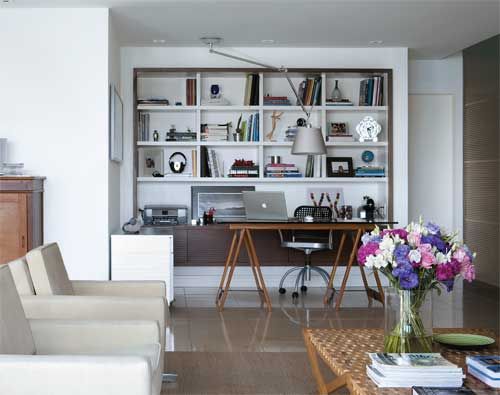 Home Offices Galeria De Fotos Com 154 Ambientes Bonitos E Home Offices Galeria De Fotos Com 154 Ambientes Bonitos E Funcionais Office Decorations Small Places And Living Rooms