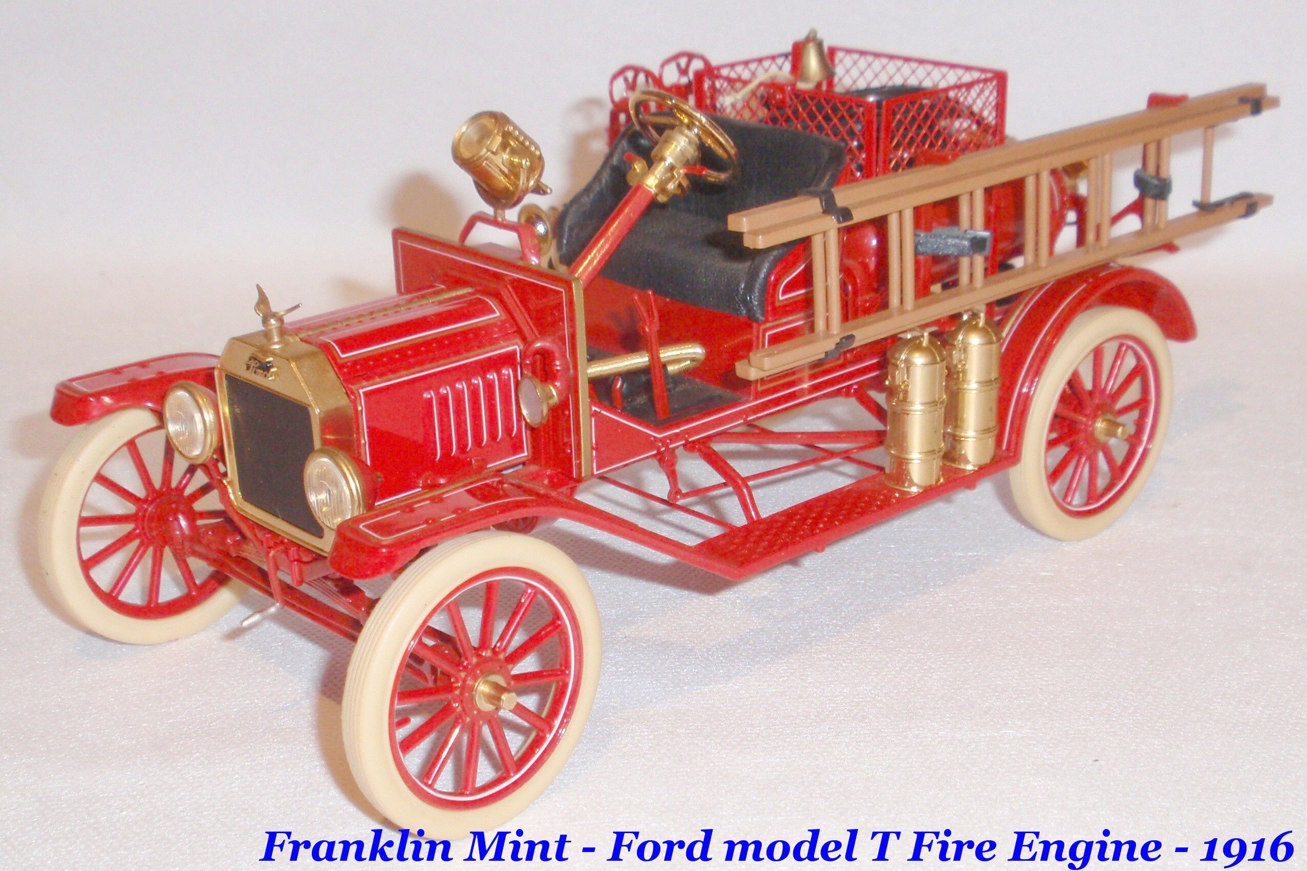 Mod. 1:16 - Franklin Mint - Ford mod.T Fire Engine 1916 | Oldtimers