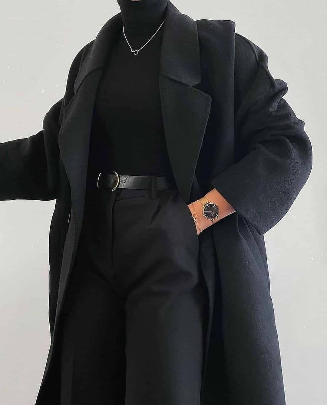 I love black color, do you?If yes, these will be the best outfits to inspire you what to wear and how to style. Tomboy Style Outfits, Swaggy Outfits, Tomboy Fashion, Cute Casual Outfits, Pretty Outfits, Stylish Outfits, Formal Vest Outfits For Women, Edgy Outfits For Work, Prom Outfits For Tomboys