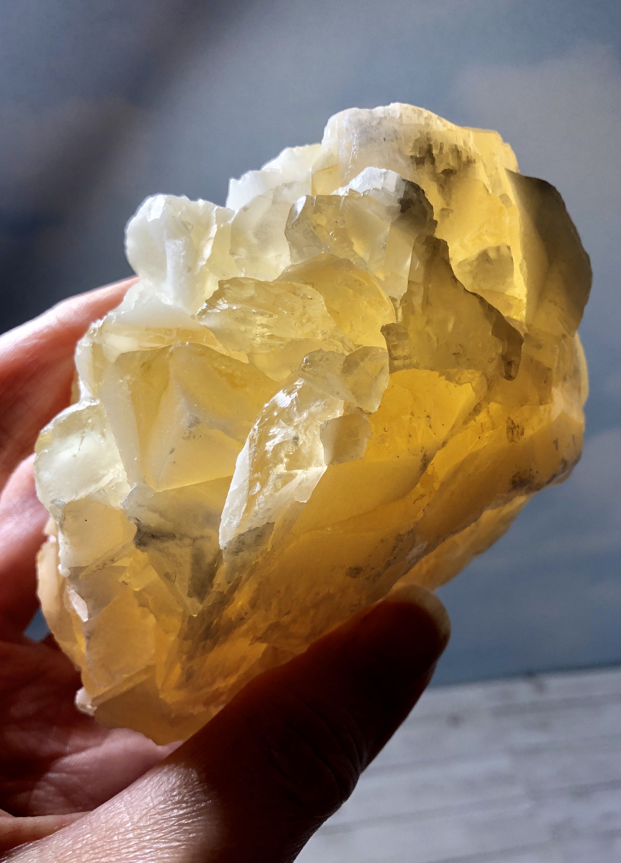 1 Piece Healing Confidance Green Calcite Rough Solar Plexus Chakra Metaphysical