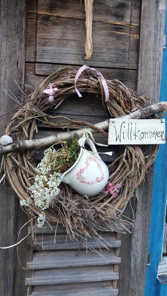 Handgemachter Türkranz mit kleinem Porzellankrug und Sukkulenten ... - Welcome to Blog