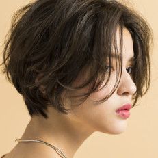 キーワードは“女性らしさ”。なりたい!という声続出の2017年秋 トレンドヘアはこちら キーワードは“女性らしさ”。なりたい!という声続出の2017年秋 トレンドヘアはこちら