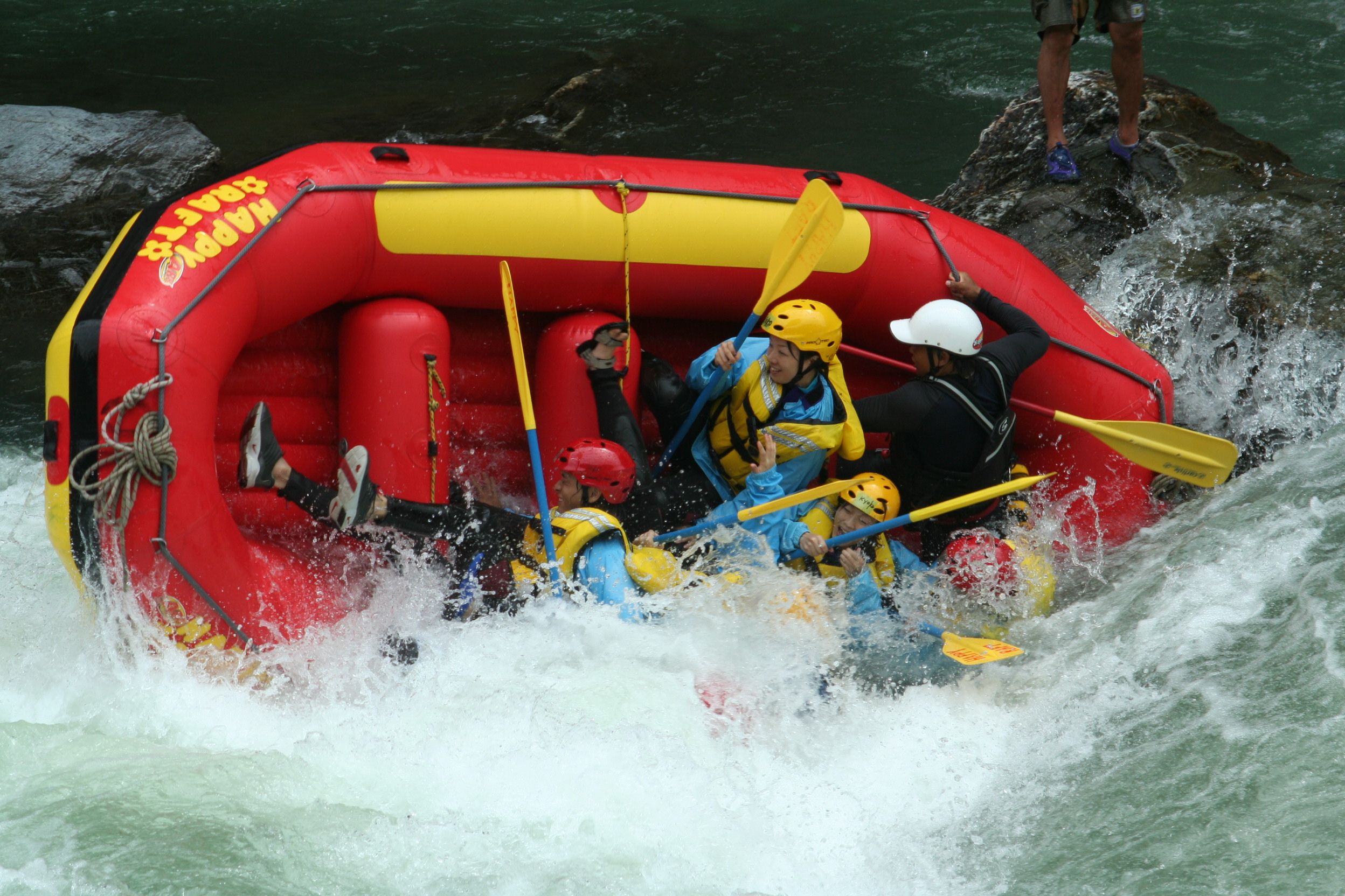 Whitewater rafting Yoshino river Shikoku Japan with HappyRaft White