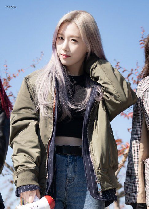 hong euijin do you want more evergreen sonamoo just hong euijin do you want more evergreen sonamoo just