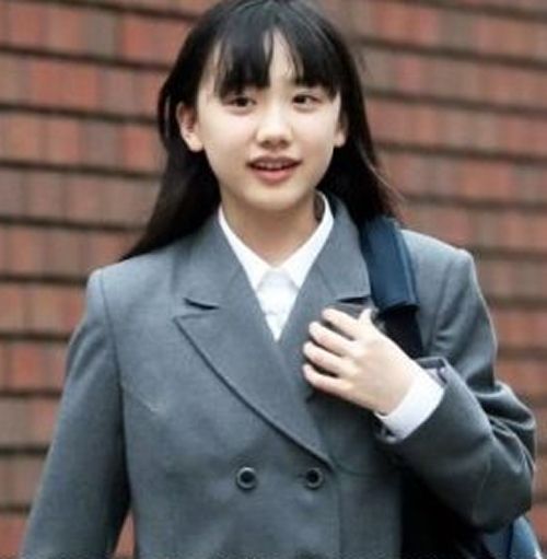 天才子役として名を残す芦田愛菜さんもすっかり成長