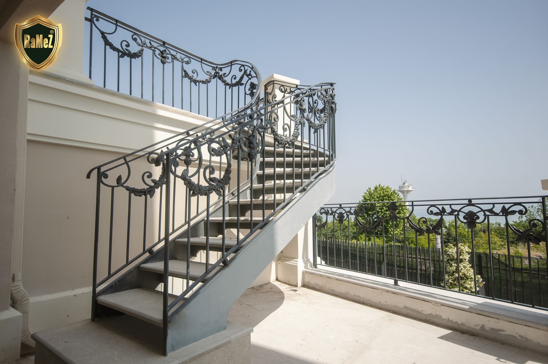 Ferforje Merdiven Korkulugu Wrought Iron Stair Railing Korkuluklar Duvar Bahce Ferforje Merdiven Korkulugu Wrought Iron Stair Railing Korkuluklar Duvar Bahce