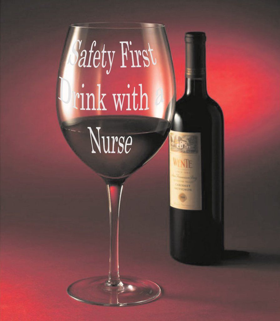 I Promised My Doctor One Glass A Day Xl Funny Wine Glass Oversized 26 Oz Novelty Gag Gift For Wome Fun Wine Glasses Funny Wine Glass Decorated Wine Glasses