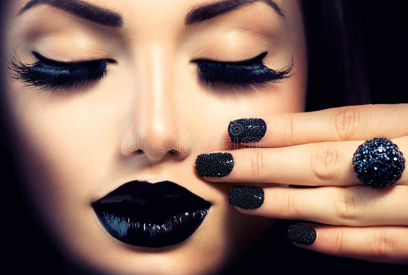 J Makeup, Black Makeup, Beauty Makeup, Makeup Looks, Beauty Tips, Beautiful Gif, Black Is Beautiful, Black Manicure, Fashion Beauty