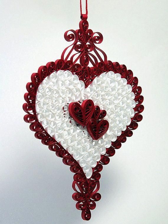 Stunning Quilling Design #StunningpaperQuilling Unique télescopage d'œCelui...