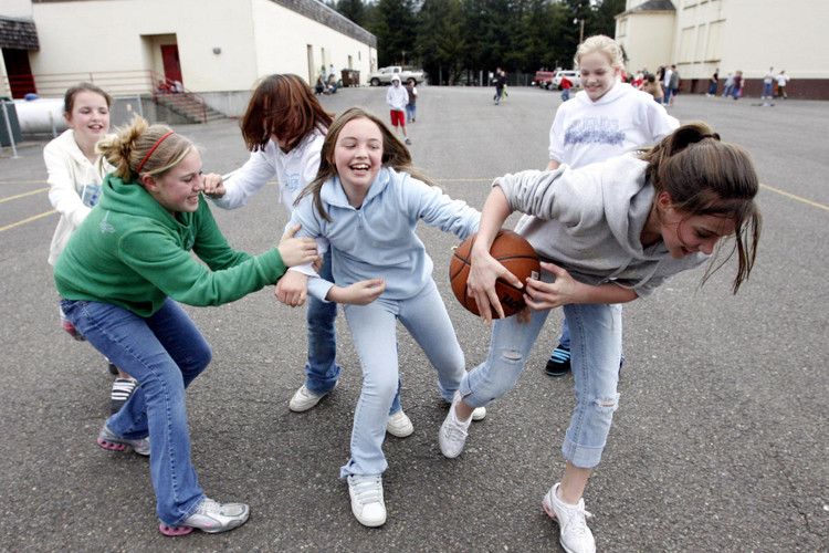 Roughhousing Is Good For Kids Brains Kids Good Things Childhood roughhousing-is-good-for-kids-brains-kids-good-things-childhood