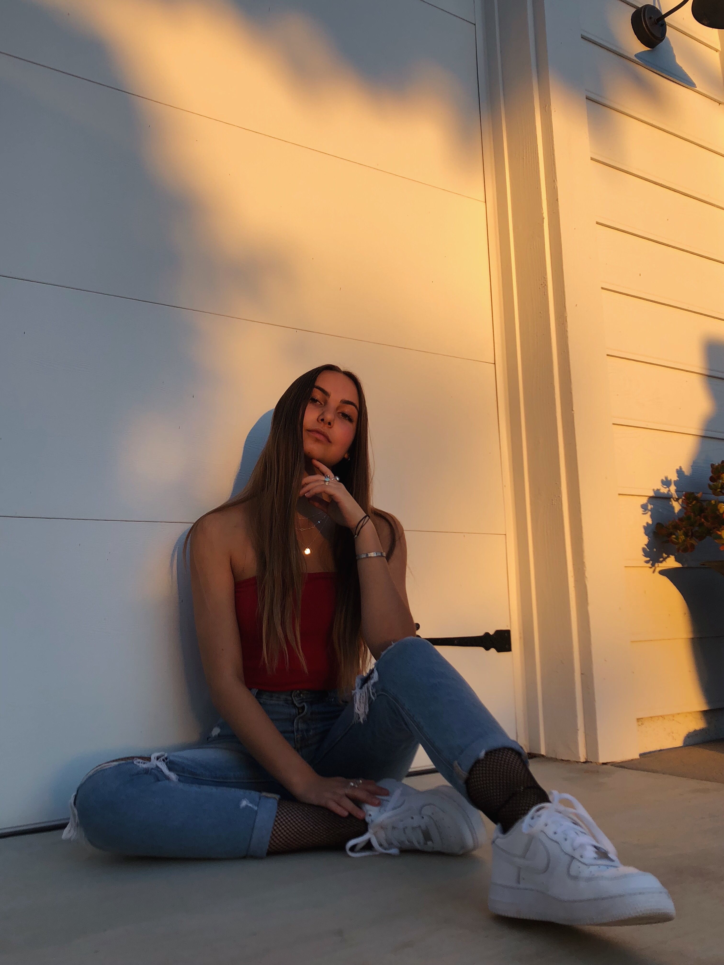 aesthetic poses for girls - Mu Galde Koak