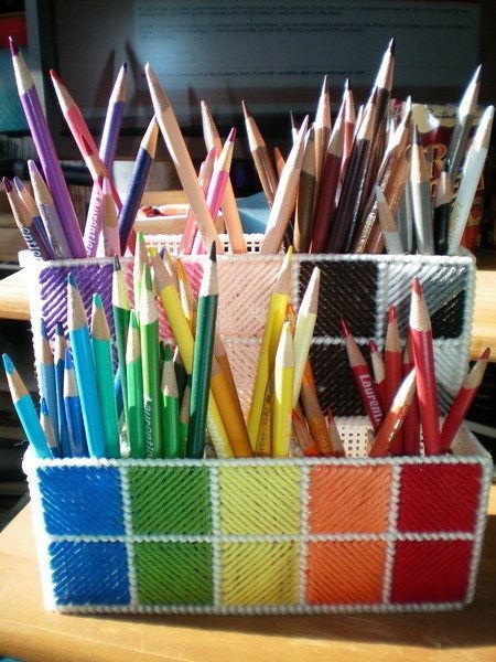 plastic canvas pencil crayon holder papercraft organization