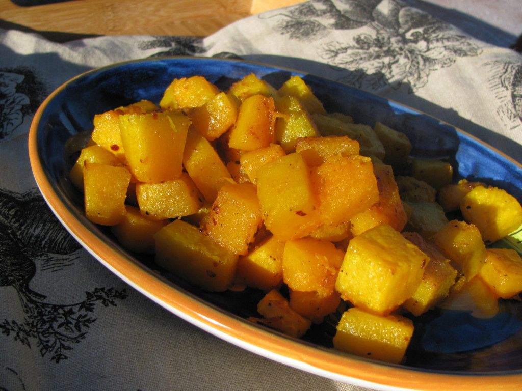 Roasted hubbard squash with red chili peppers. Vegetable dishes Roasted hubbard squash with red chili peppers. Vegetable dishes