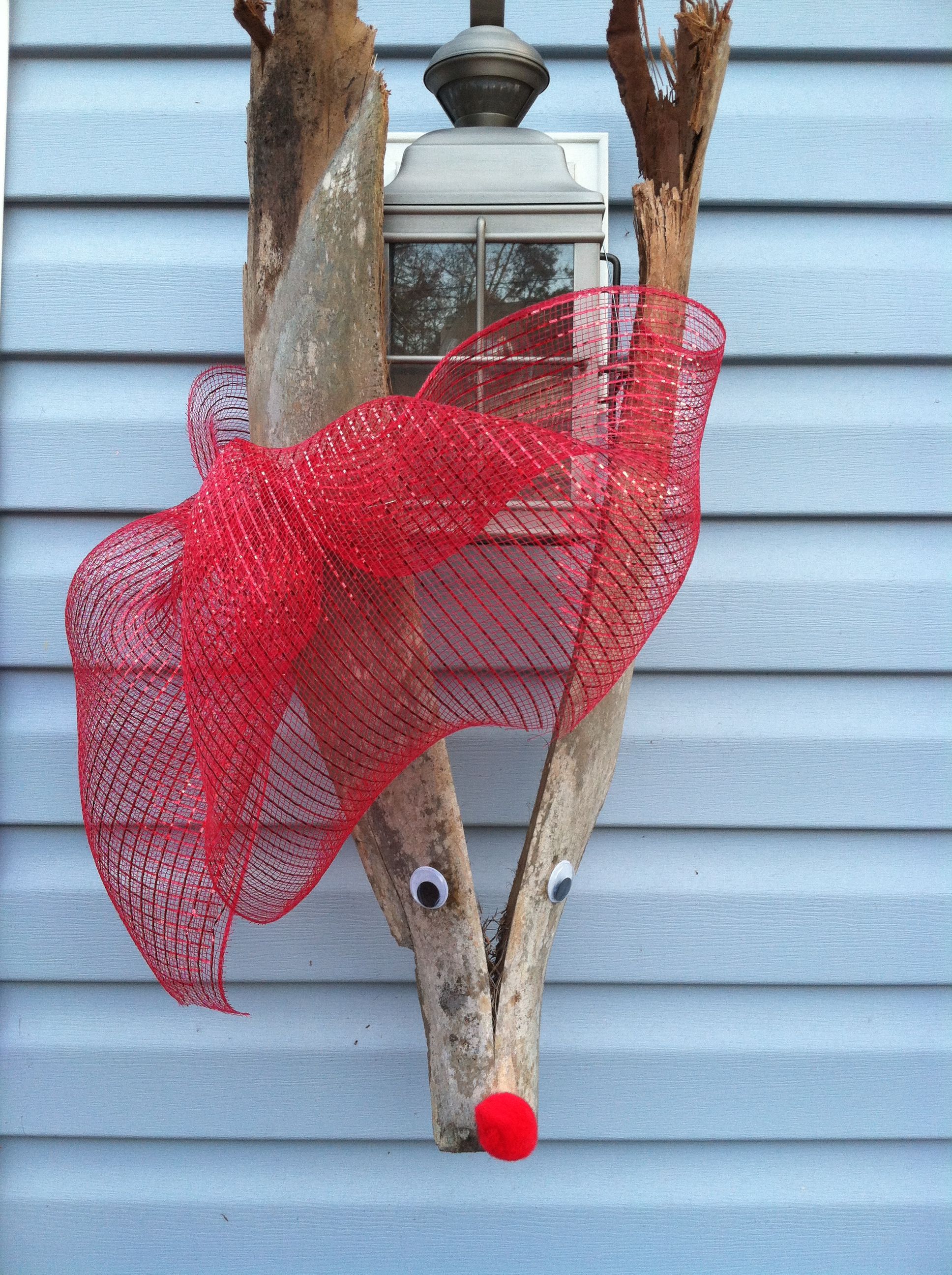 Palm Frond Reindeer Palm Tree Crafts Palm Frond Art Leaf Projects palm-frond-reindeer-palm-tree-crafts-palm-frond-art-leaf-projects