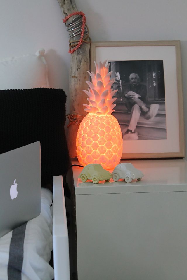 Toi l'ananas, jamais tu ne m'agaces ! Pop Pina Colada Lamp Toi l'ananas, jamais tu ne m'agaces ! Pop Pina Colada Lamp