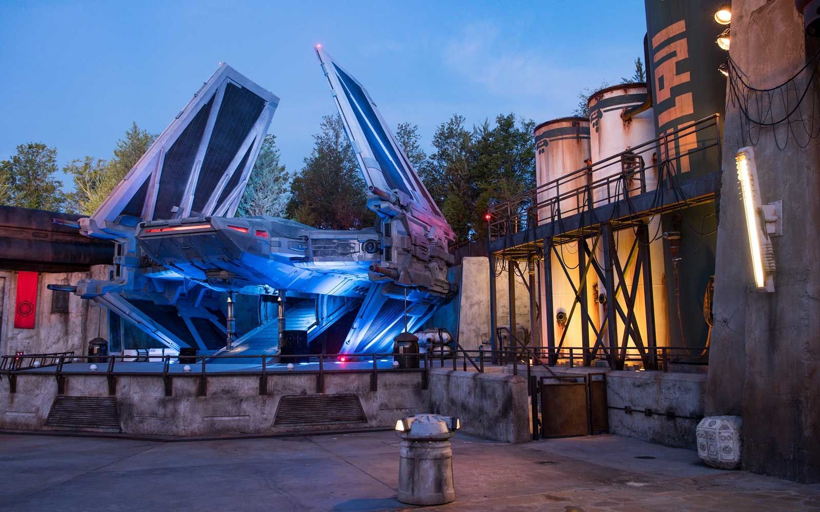 Star Wars: Galaxy’s Edge Hacks That You Need to Know Before Visiting