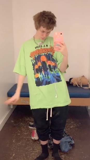 Featured image of post Alt Aesthetic Boy - Alt inspo, alt aesthetic inspo, alt music, how to be alt, alt clothing, punk, punk tiktoks, punk alt tiktoks, alt aesthetic, alt girl, alt boy