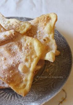 Receta Tradicional De Galicia Típica De Los Días De Carnaval O Entroido Son Las Orejas Orellas O Hojuelas Postres Fritos Dulces Fritos Receta De Rosquillas