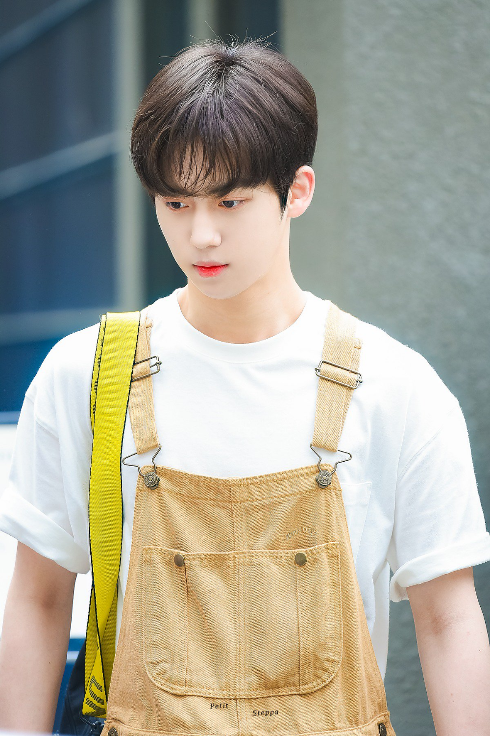 hwang yunseong woollim rookies produce x 101 hwang yunseong woollim rookies produce x 101