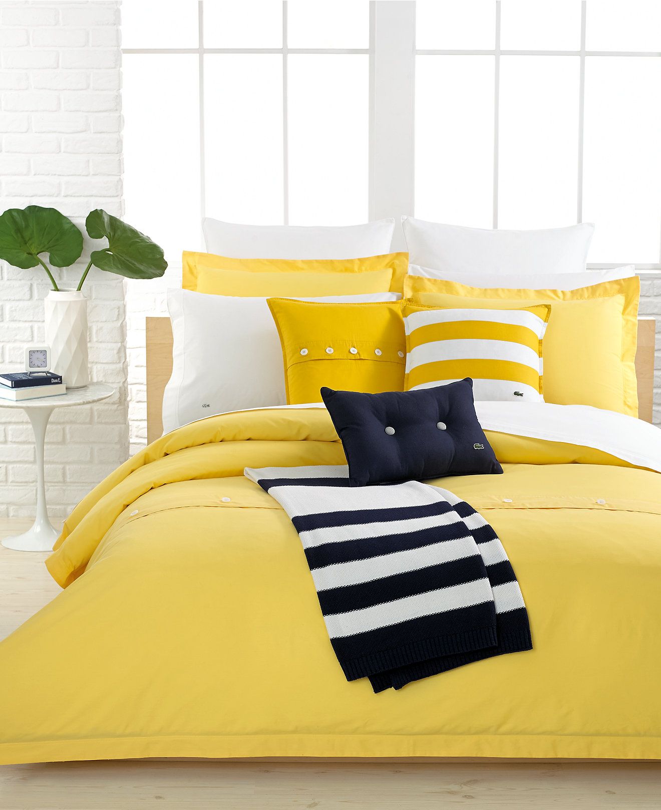 Guest Bedroom Color Palettes That Will Make Your Guests Feel at Home