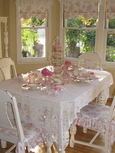 35+ Beautiful Shabby Chic Dining Room Decoration Ideas