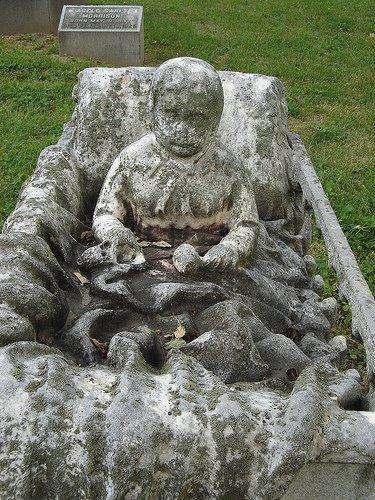 creepy gravestones weird graves