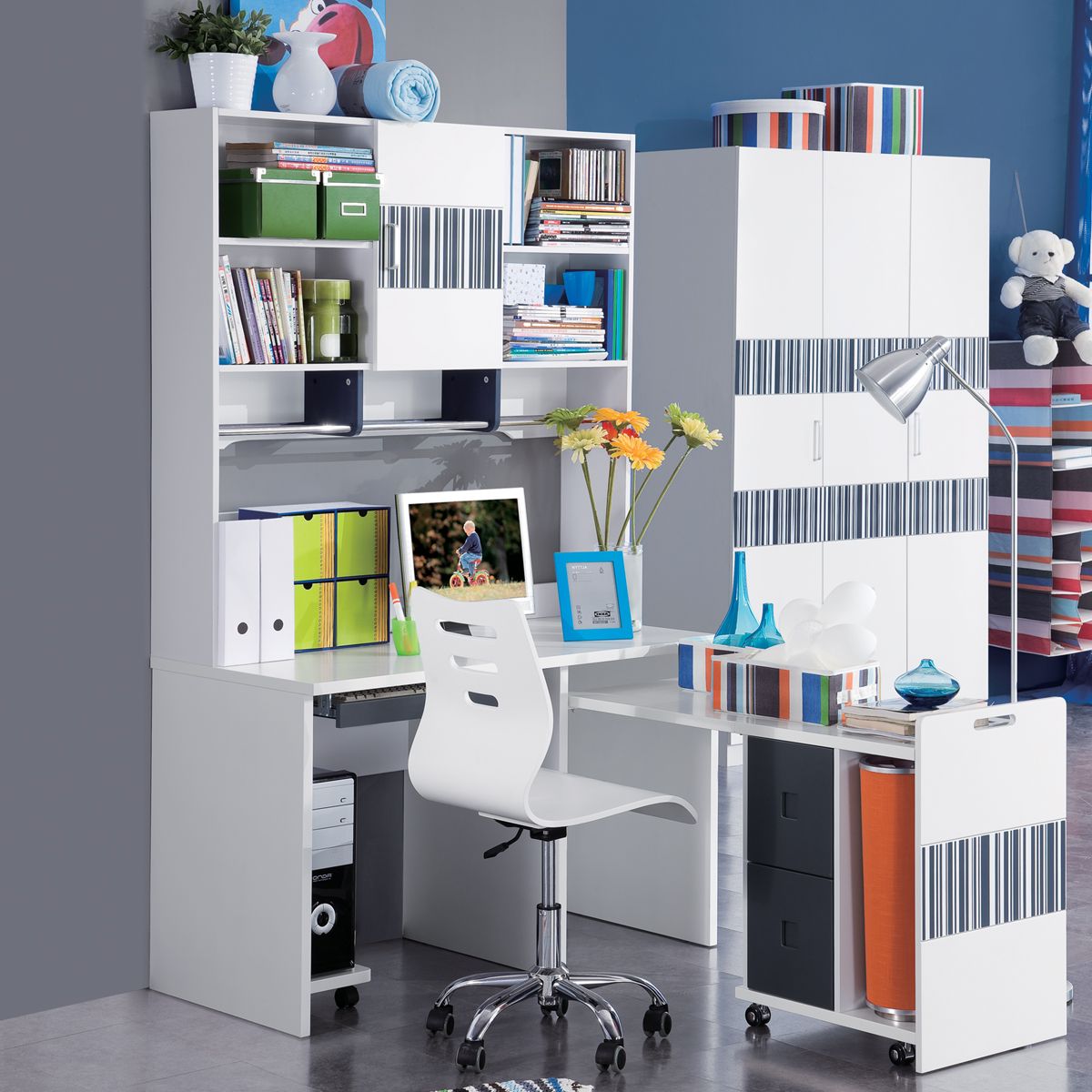 Modern Designs Of Bookshelf With Study Table Attached 