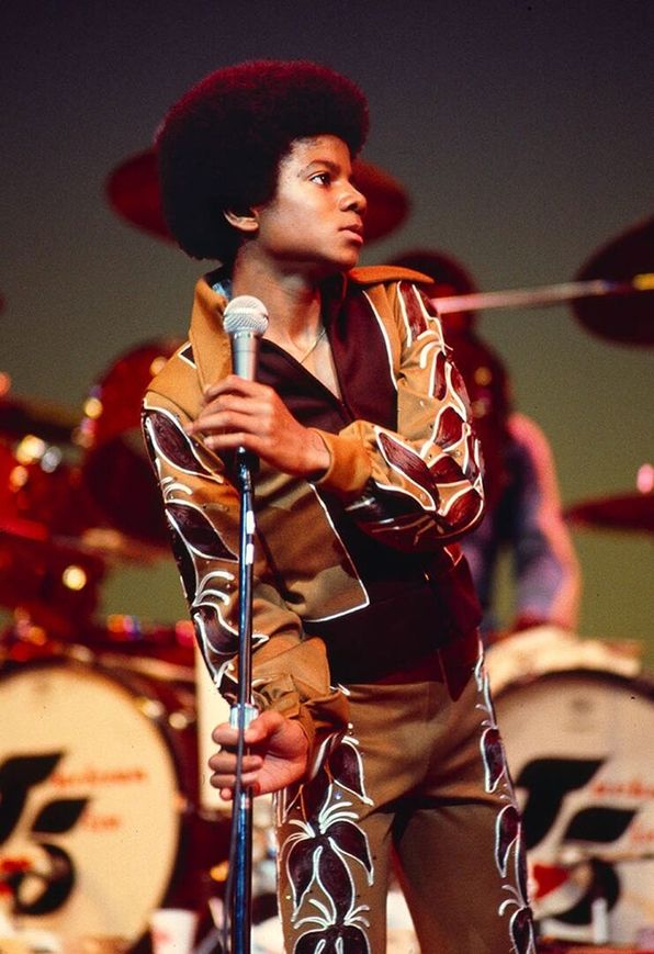 Des photos rares de Michael Jackson exposées à Paris #michaeljackson