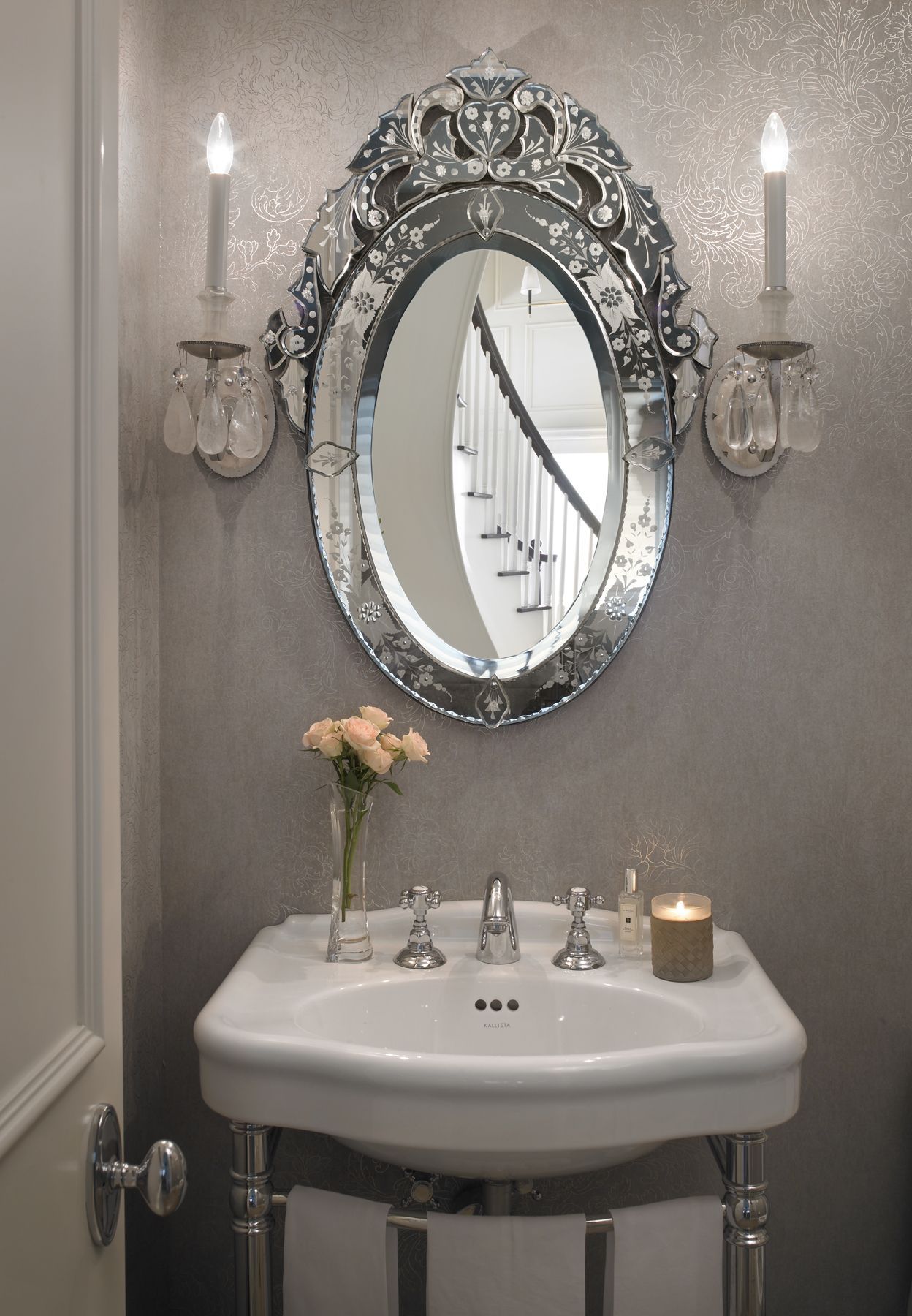 Beautiful Outdoor Bathroom In Paris Oval mirror bathroom, Powder room