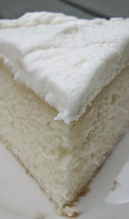 White Almond Wedding Cake Cakes And White Almond Wedding Cake