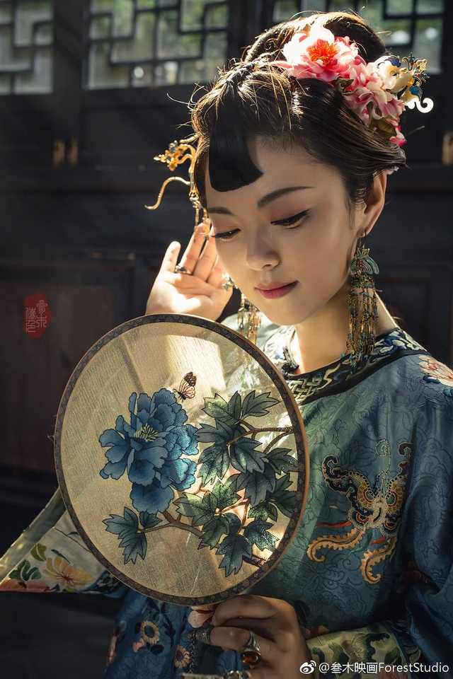 What is a chinese geisha called